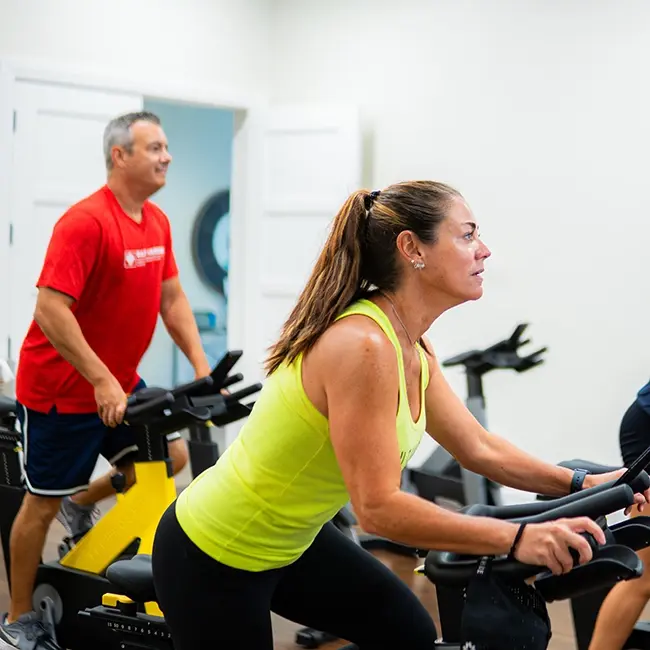 Harbourview Mornings: From First Light to Fit